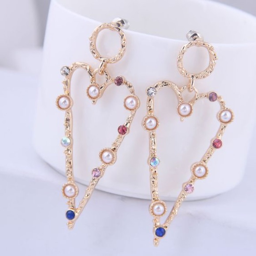 Sweetheart earring